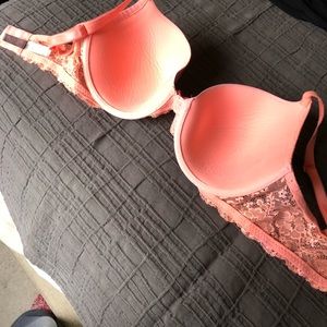 36DD Victoria Secret Coral Bra